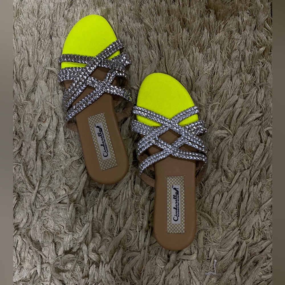 Slipper - Picture 2 of 2